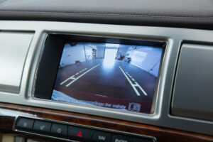 XF 2.0 プレミアム ラグジュアリー