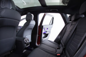 GLC 220 d 4マチック (ISG搭載モデル) AMGラインパッケージ ディーゼルターボ 4WD