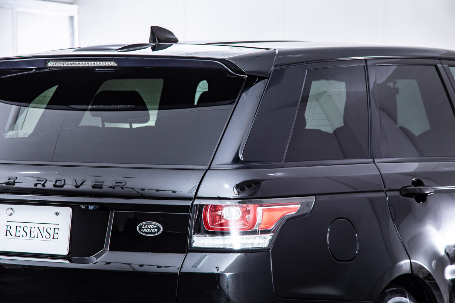 レンジローバースポーツ オートバイオグラフィ ダイナミック (5.0リッター) 4WD