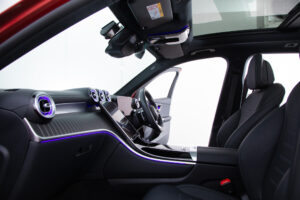 メルセデス・ベンツ GLC220 d 4マチック (ISG搭載モデル) AMGラインパッケージ ディーゼルターボ 4WD