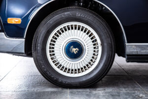 センチュリー5.0 デュアルEMVパッケージ装着車