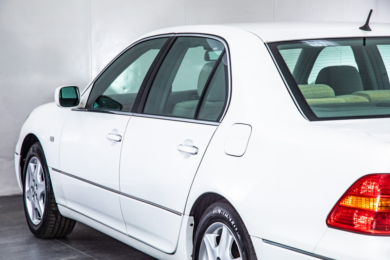 トヨタ セルシオ 4.3 C仕様