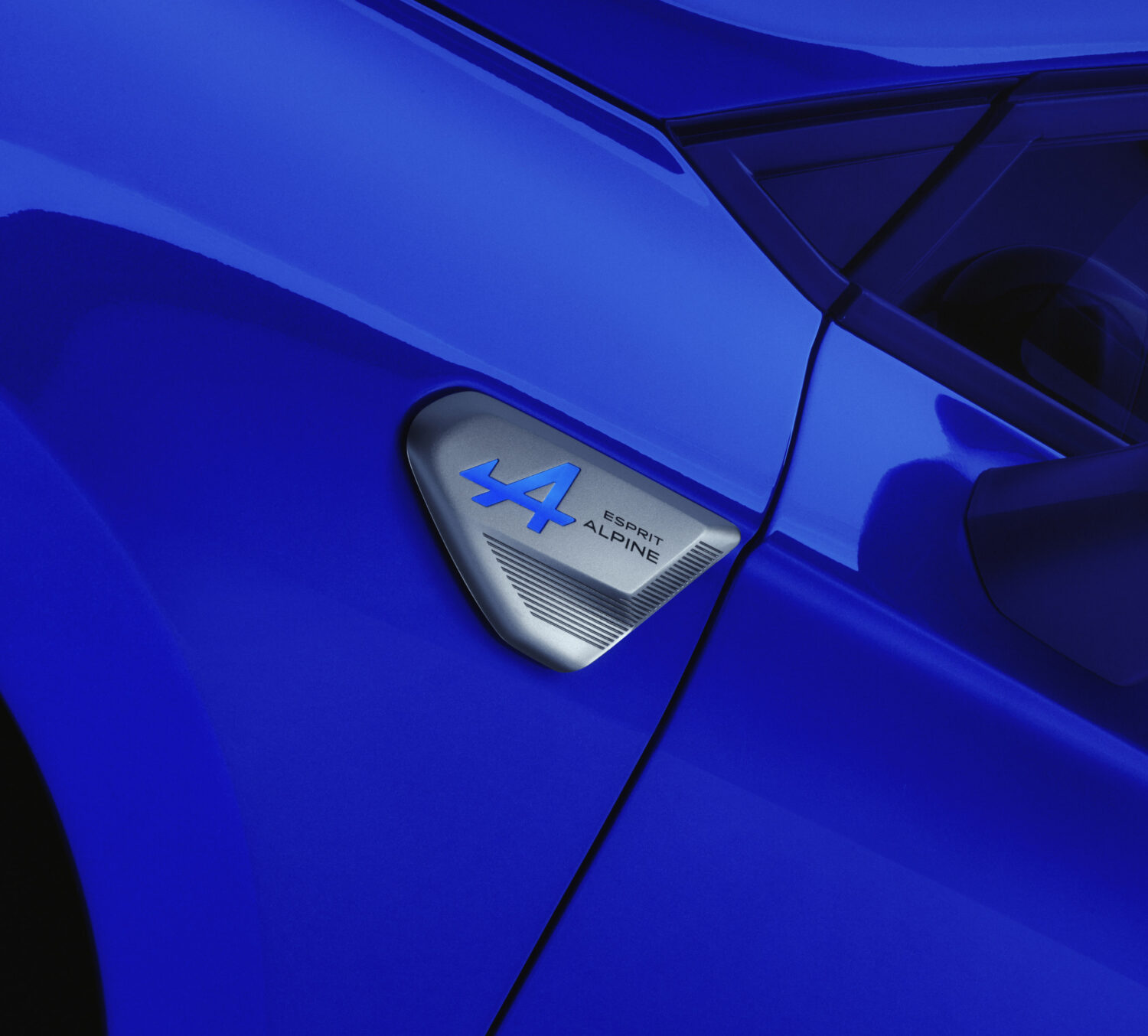 ルノー・ルーテシアがマイナーチェンジ エスプリアルピーヌグレードの導入も