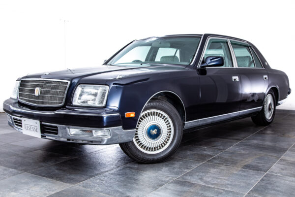 センチュリー5.0 デュアルEMVパッケージ装着車