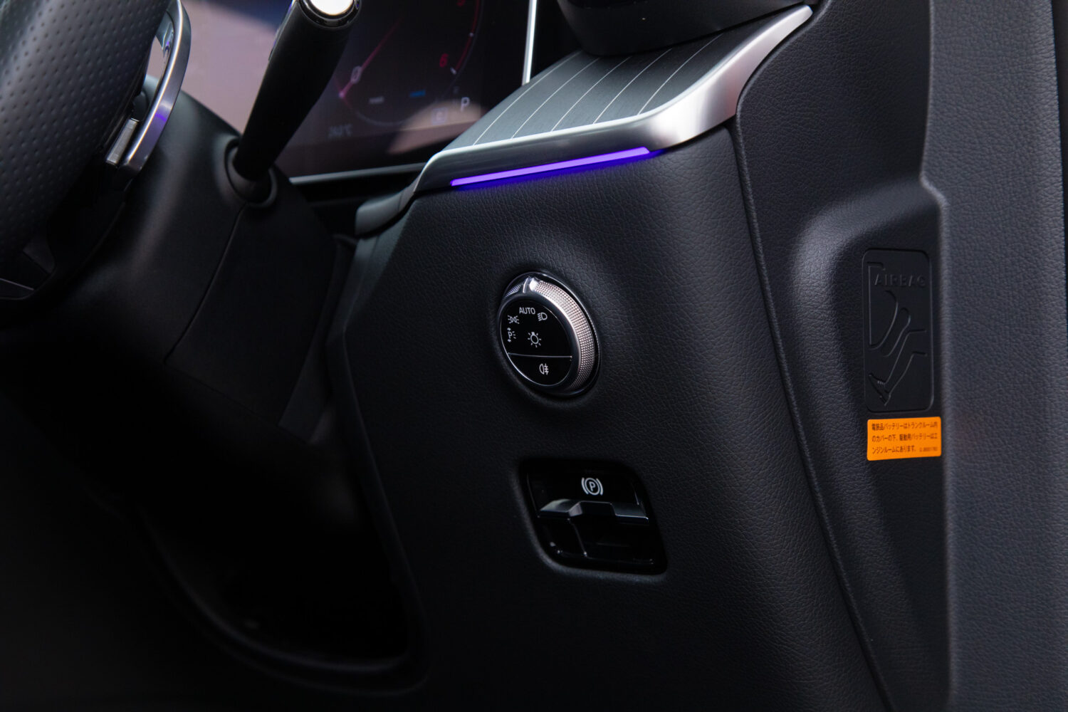 メルセデス・ベンツ GLC220 d 4マチック (ISG搭載モデル) AMGラインパッケージ ディーゼルターボ 4WD