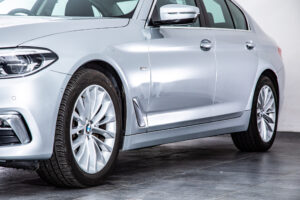 5シリーズ 523d ラグジュアリー ディーゼルターボ