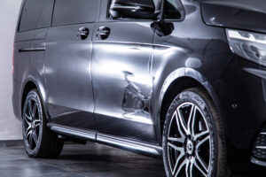 ベンツ Vクラス V220 d アバンギャルド ロング AMGラインパッケージ ディーゼルターボ