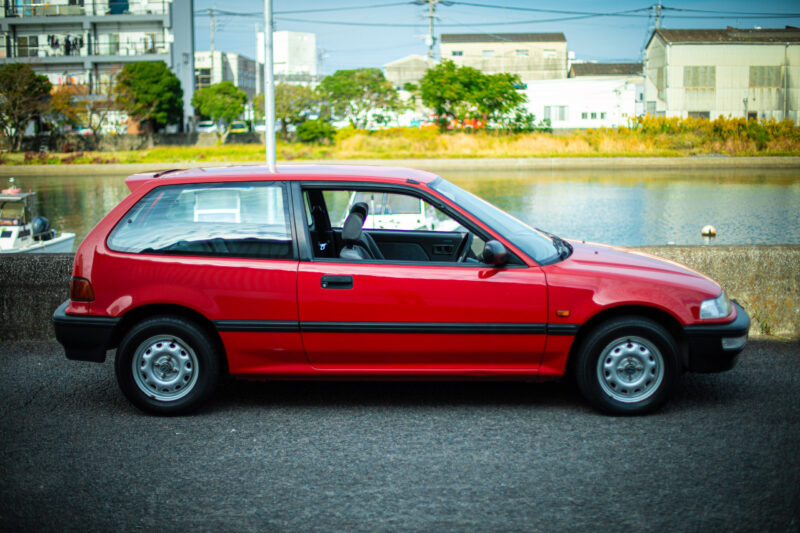 ホンダ・シビック23L（1990）ベースグレードから見える哲学