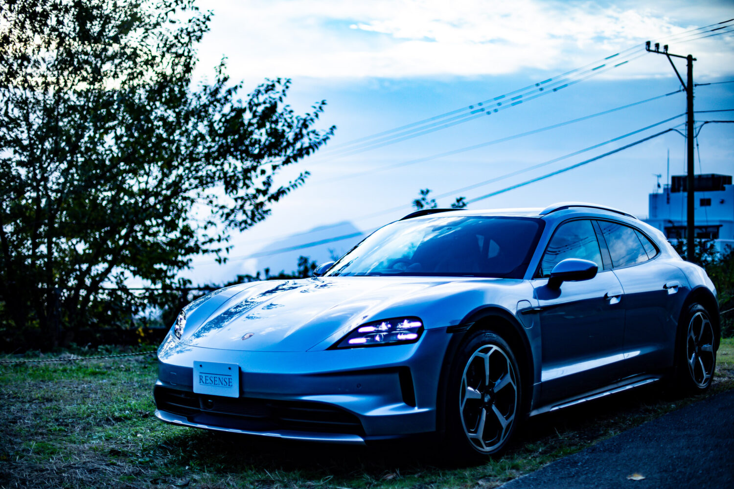 ポルシェ・タイカンクロスツーリスモ4(4WD)オールインワン