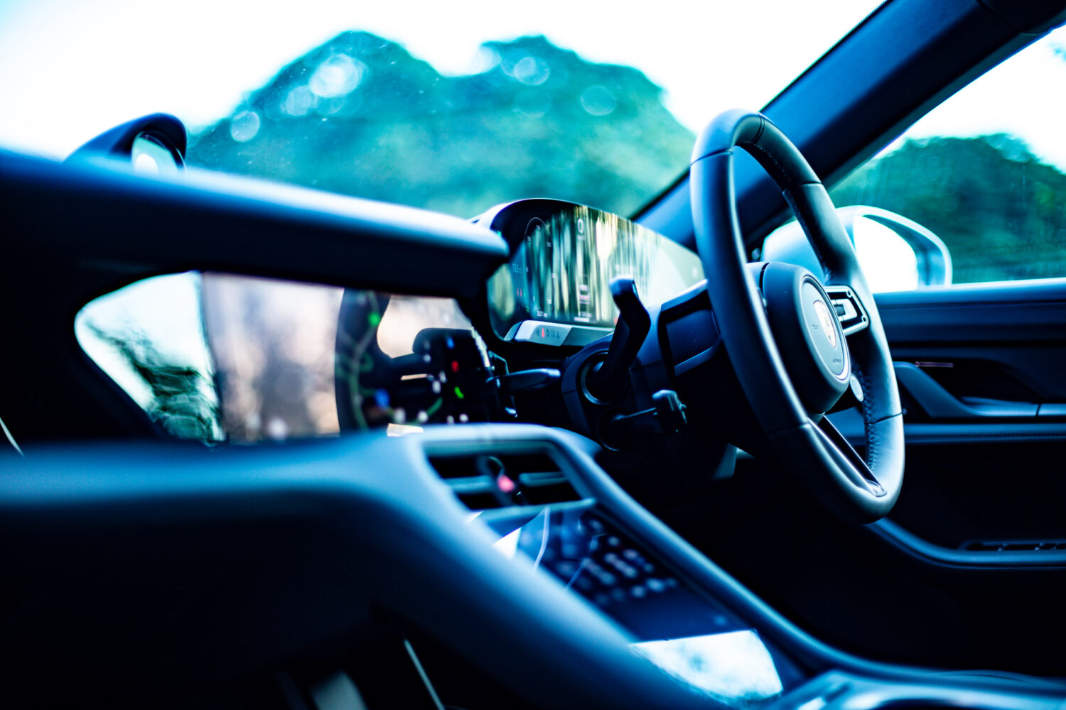 ポルシェ・タイカンクロスツーリスモ4(4WD)オールインワン