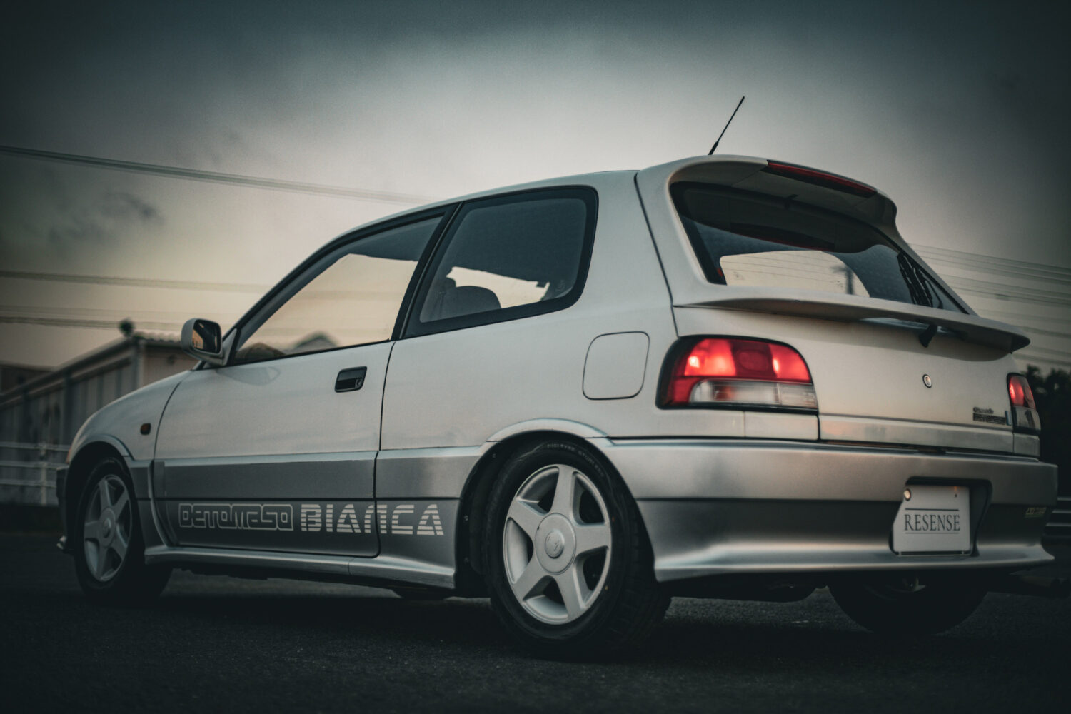 ダイハツ・シャレード デ・トマソ ビアンカ(FF/5MT)小さなじゃじゃ馬