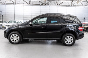 Mクラス ML350 4マチック 4WD