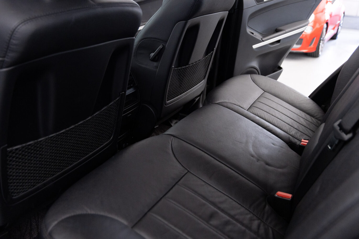 Mクラス ML350 4マチック 4WD