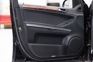 Mクラス ML350 4マチック 4WD