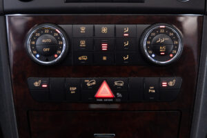 Mクラス ML350 4マチック 4WD