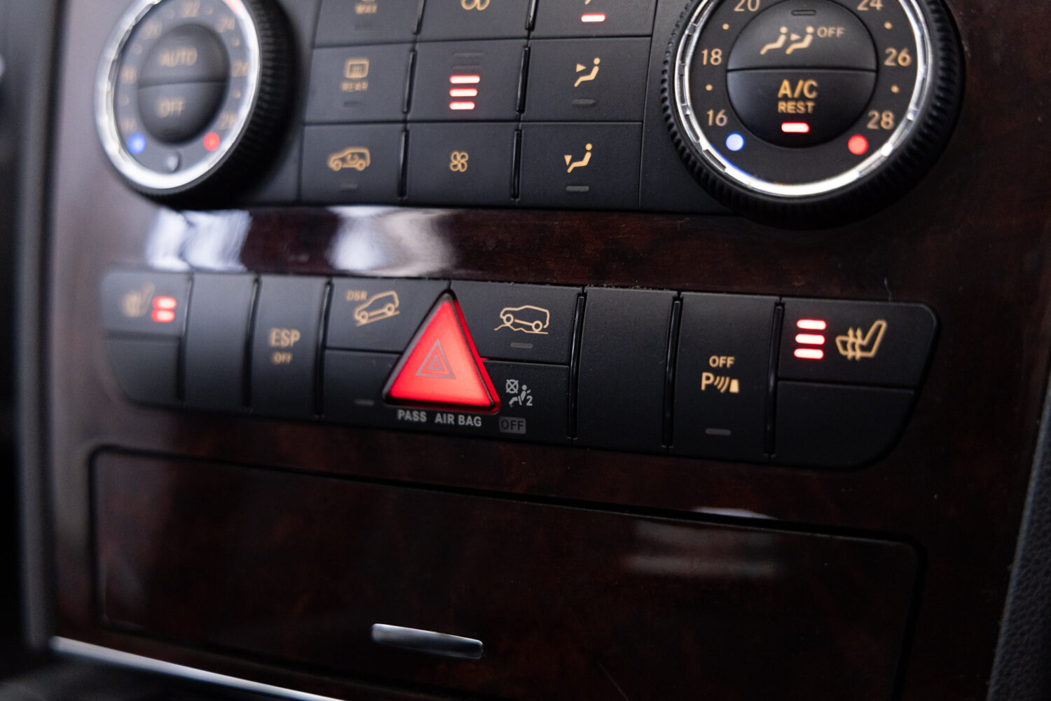 Mクラス ML350 4マチック 4WD