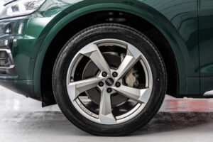 Q5 2.0TFSIクワトロスポーツ