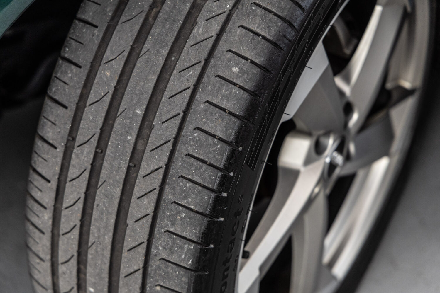 Q5 2.0TFSIクワトロスポーツ