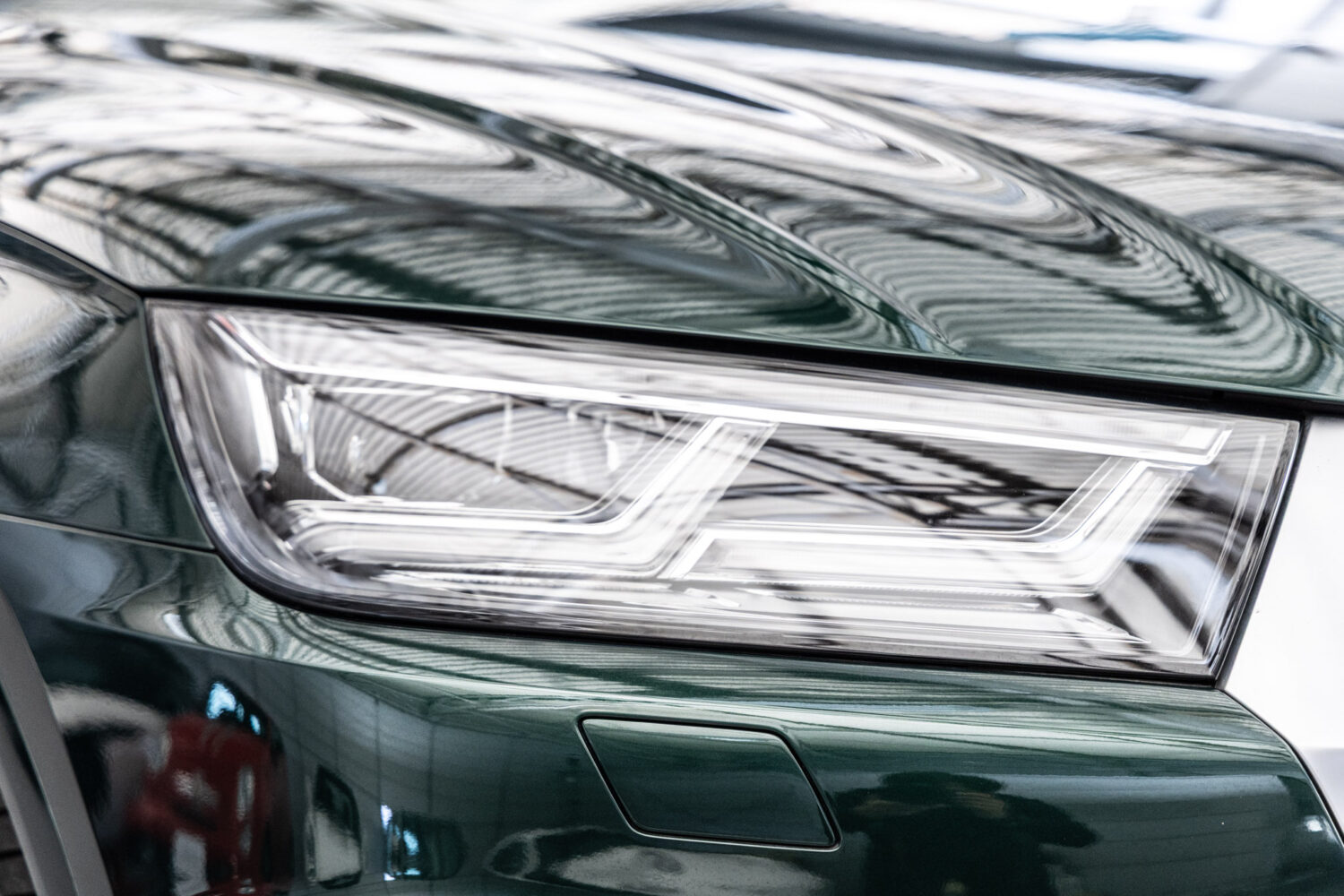 Q5 2.0TFSIクワトロスポーツ