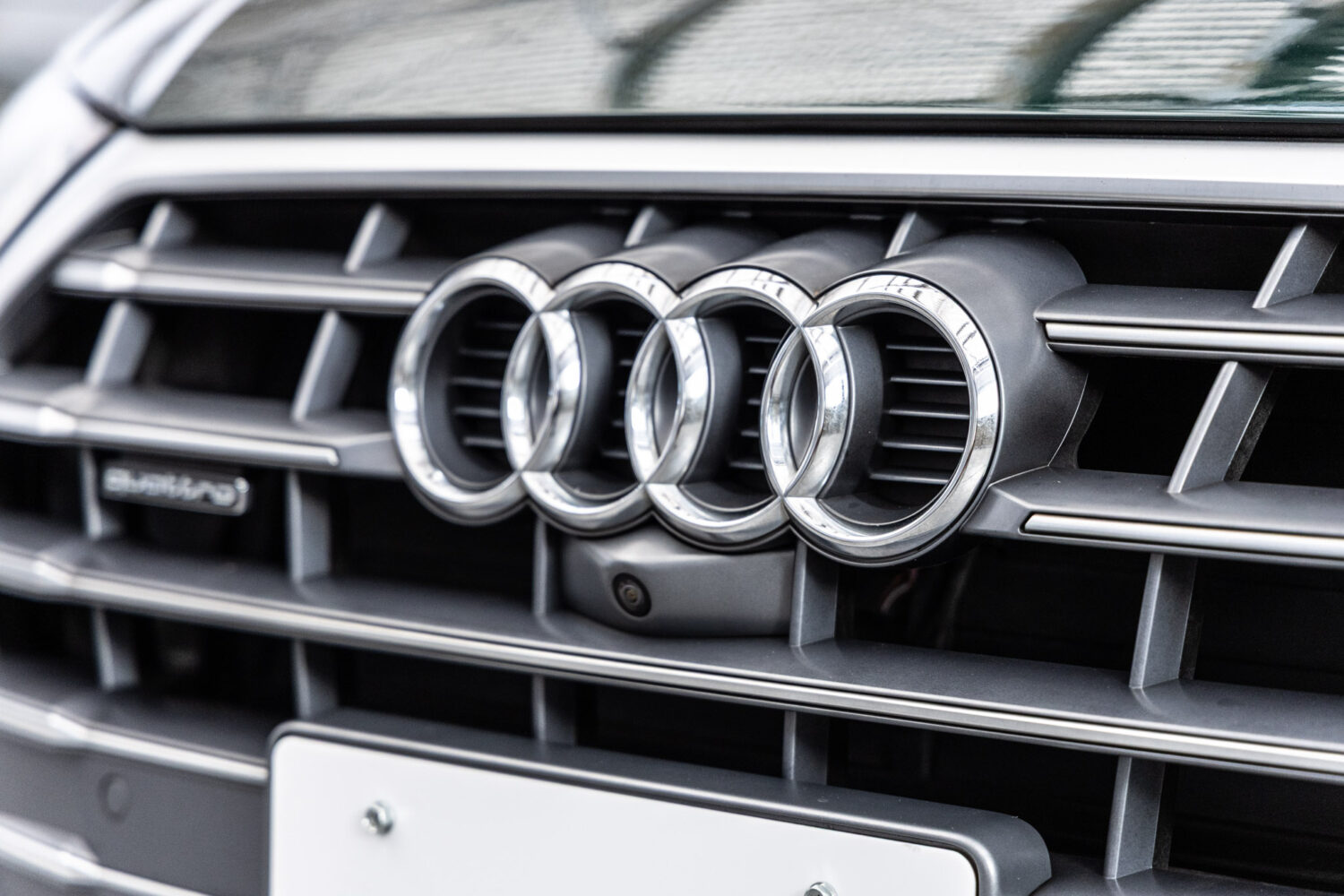 Q5 2.0TFSIクワトロスポーツ