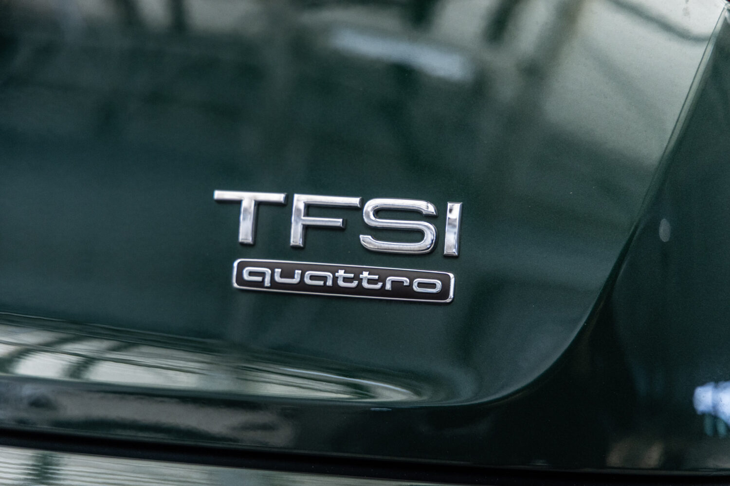 Q5 2.0TFSIクワトロスポーツ