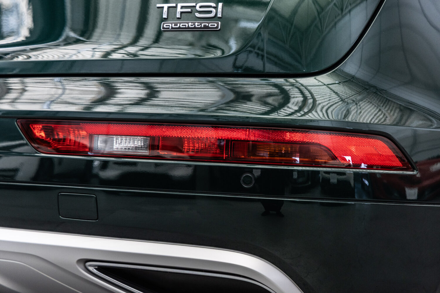 Q5 2.0TFSIクワトロスポーツ