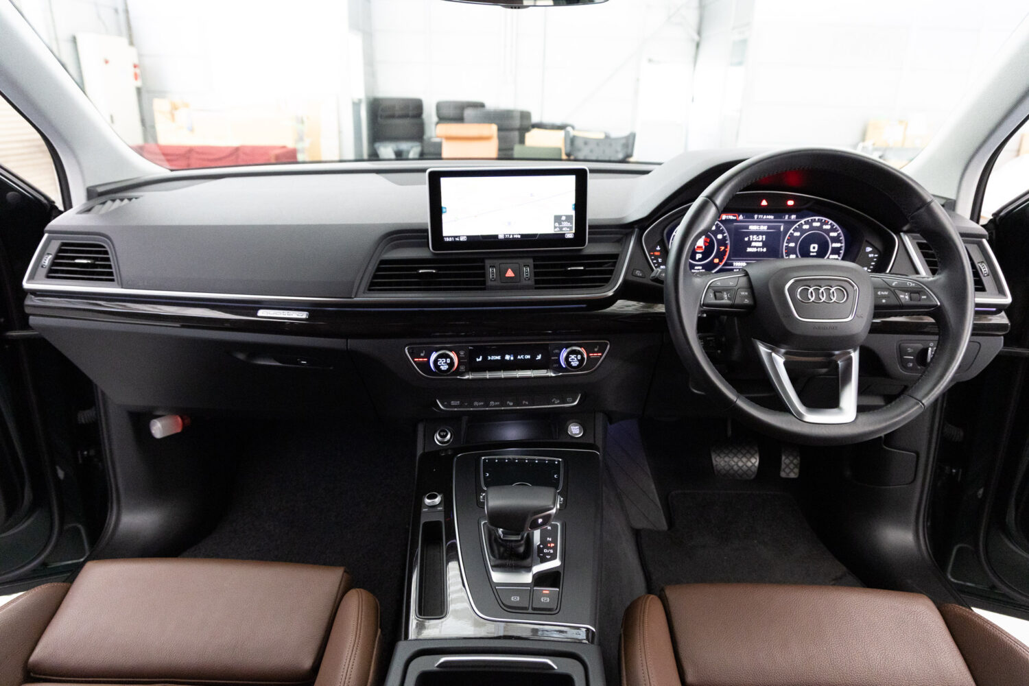 Q5 2.0TFSIクワトロスポーツ