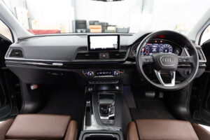 Q5 2.0TFSIクワトロスポーツ