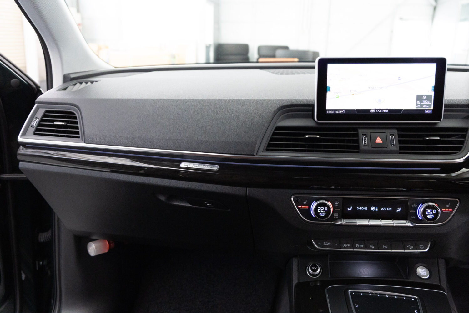 Q5 2.0TFSIクワトロスポーツ