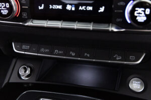 Q5 2.0TFSIクワトロスポーツ