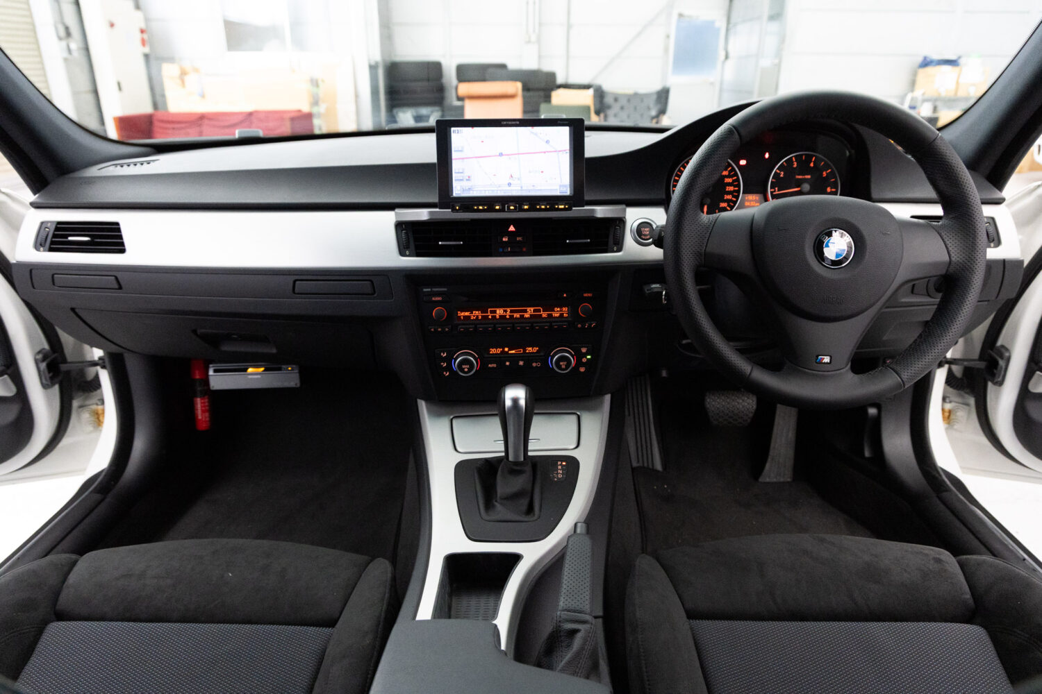 3シリーズツーリング 320i Mスポーツパッケージ