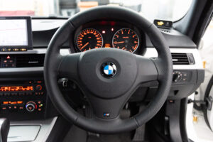 3シリーズツーリング 320i Mスポーツパッケージ