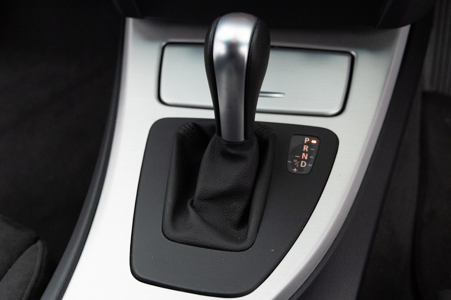 3シリーズツーリング 320i Mスポーツパッケージ