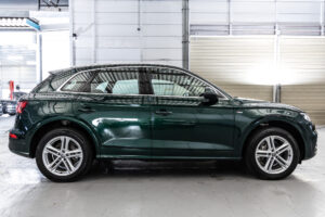 Q5 40TDIクワトロ スポーツ SラインPKG 4WD