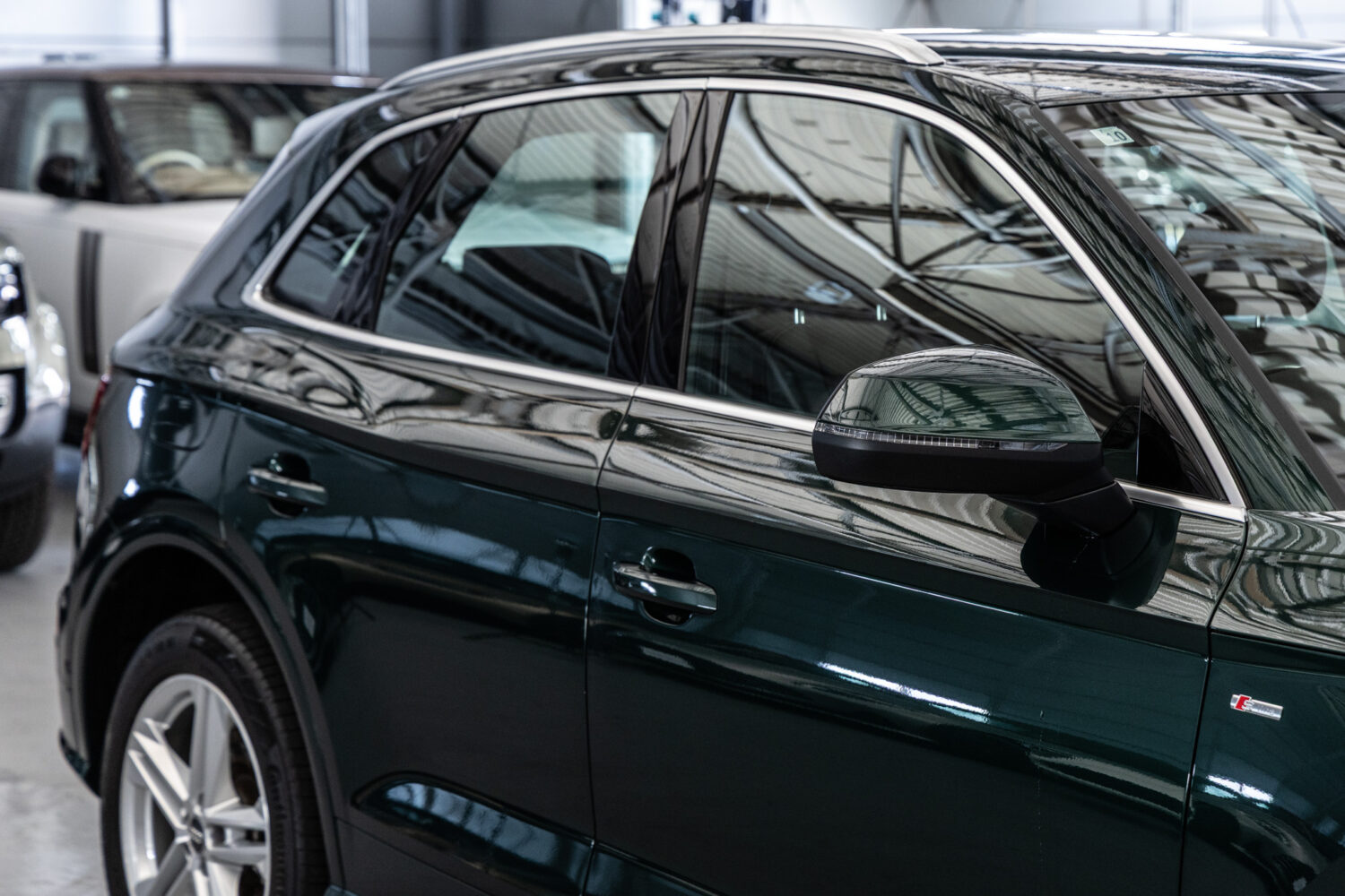 Q5 40TDIクワトロ スポーツ SラインPKG 4WD