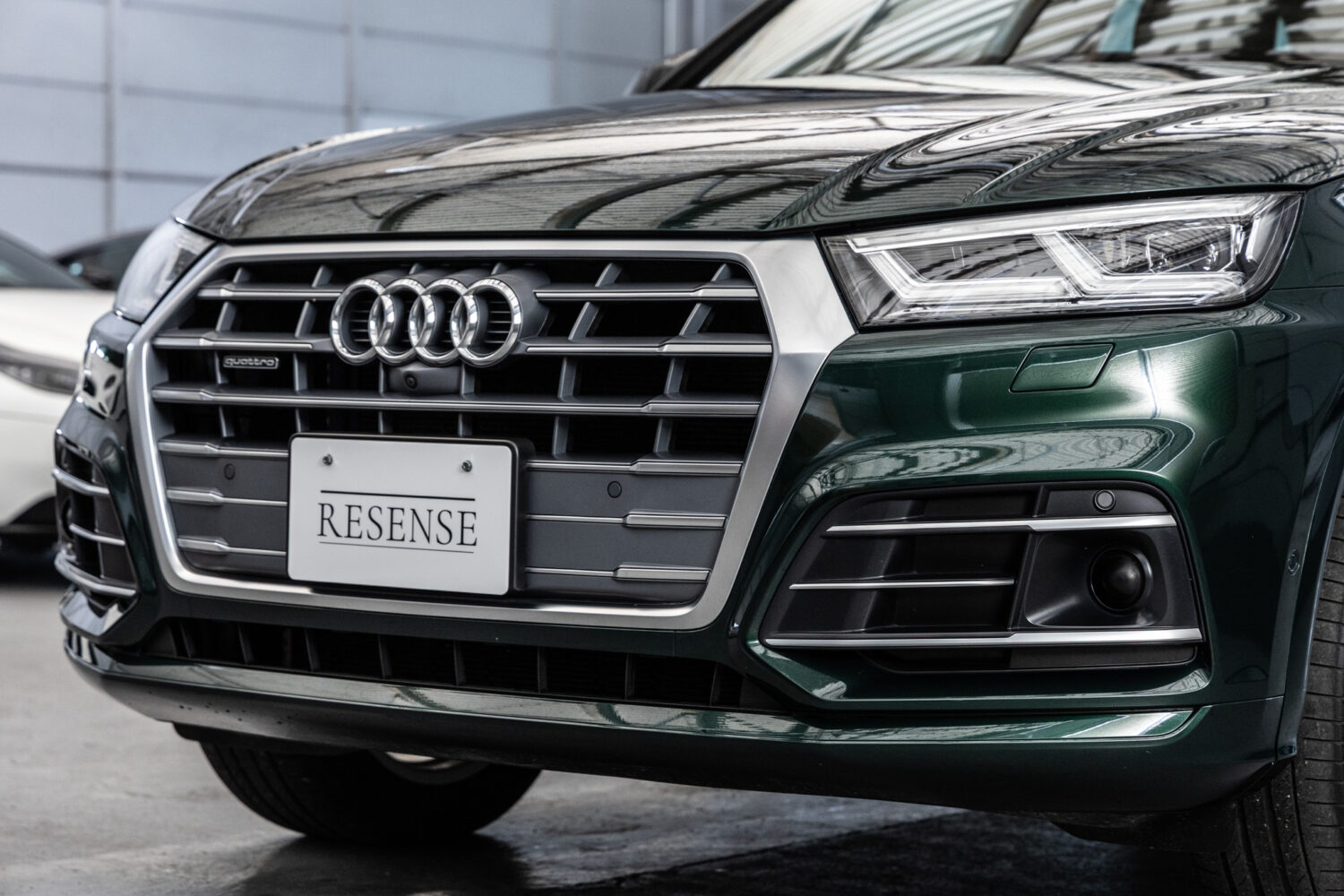 Q5 40TDIクワトロ スポーツ SラインPKG 4WD