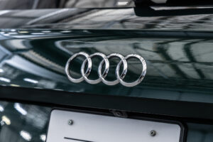 Q5 40TDIクワトロ スポーツ SラインPKG 4WD