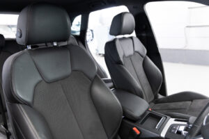 Q5 40TDIクワトロ スポーツ SラインPKG 4WD