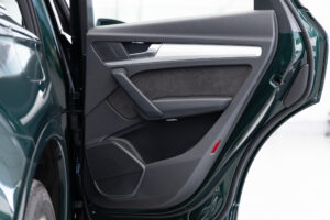 Q5 40TDIクワトロ スポーツ SラインPKG 4WD