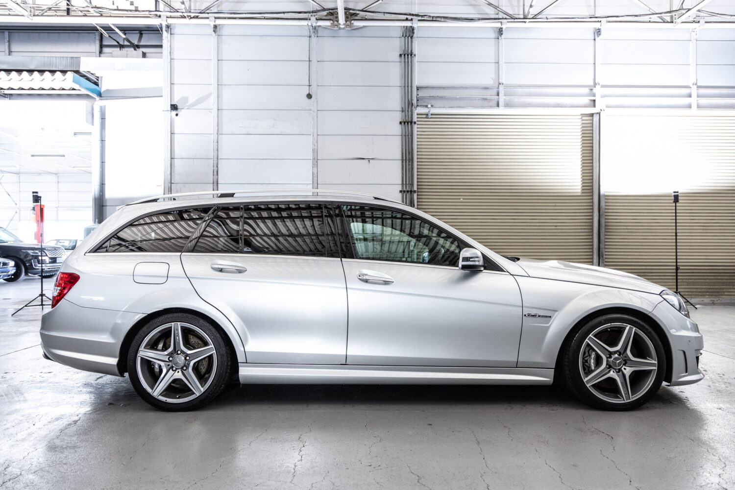 Cクラスステーションワゴン C63 AMG