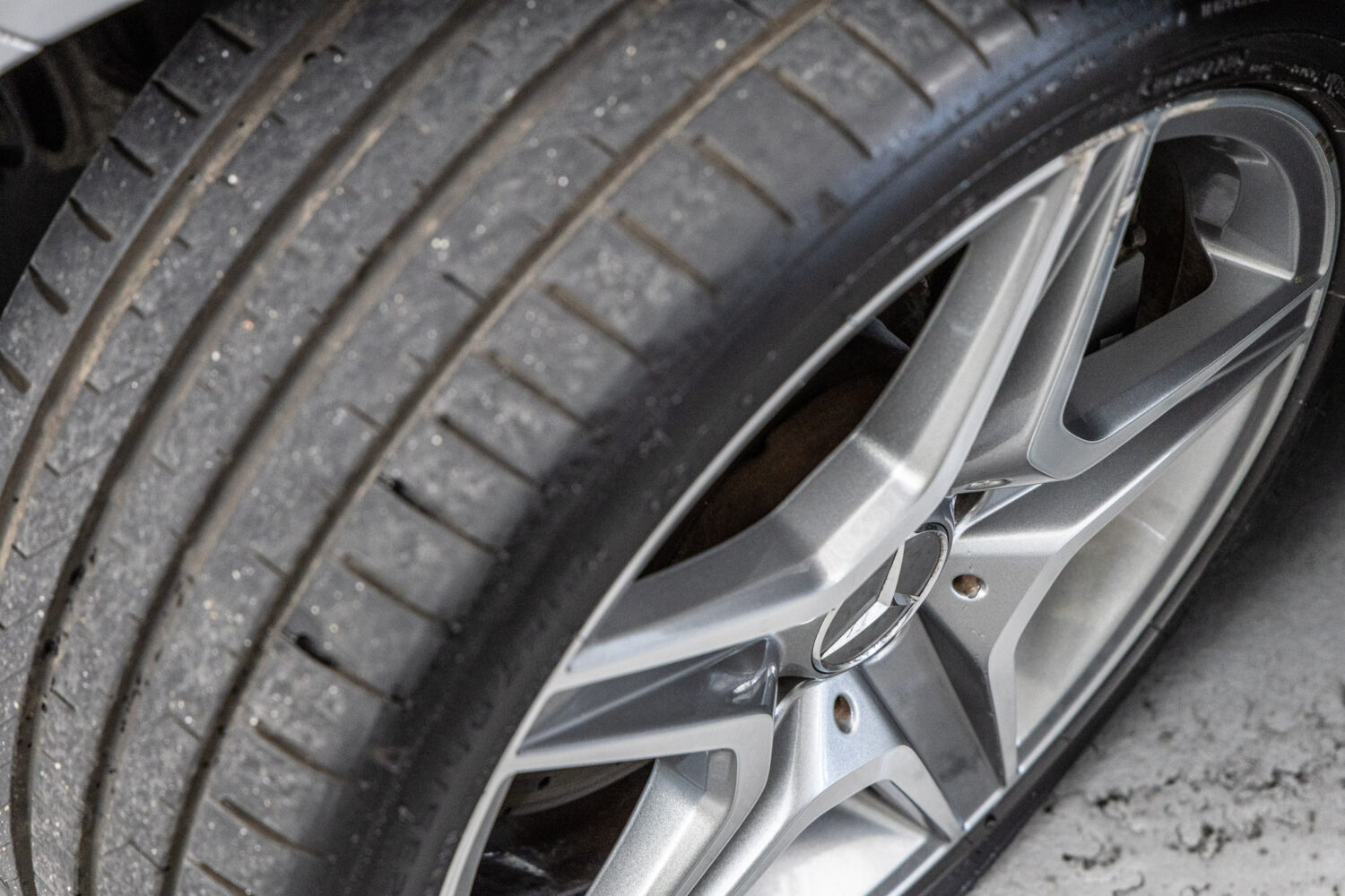 Cクラスステーションワゴン C63 AMG