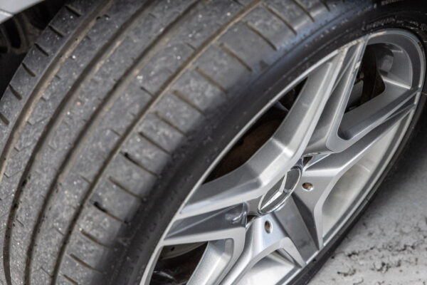 Cクラスステーションワゴン C63 AMG
