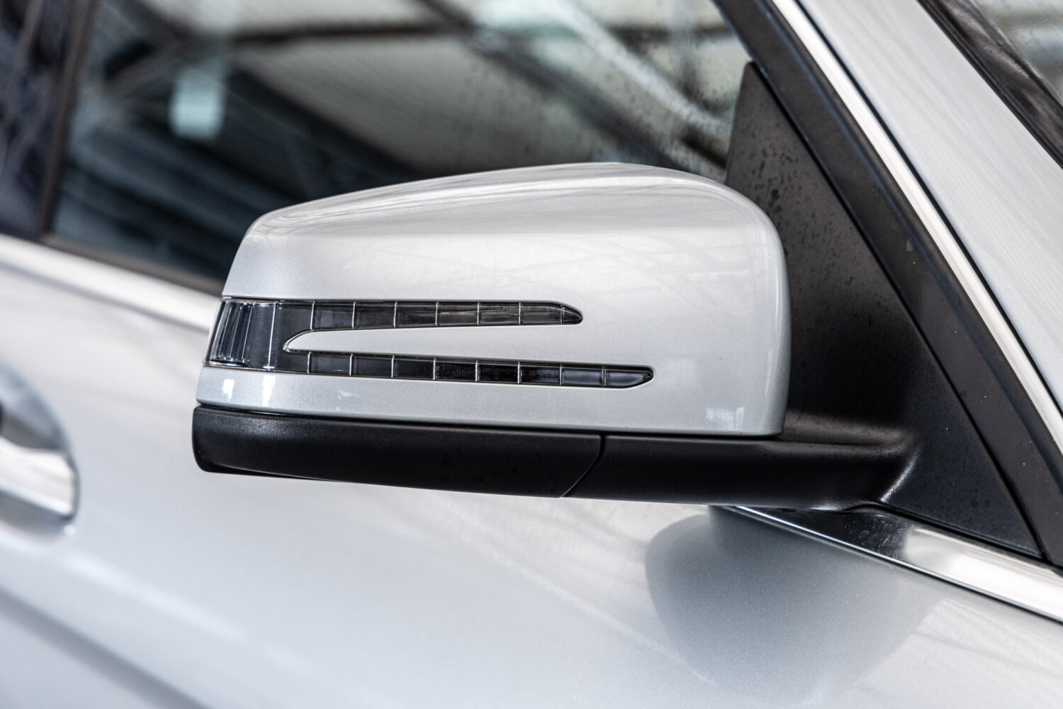 Cクラスステーションワゴン C63 AMG