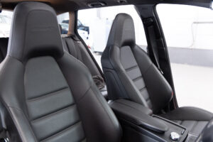 Cクラスステーションワゴン C63 AMG