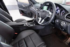 Cクラスステーションワゴン C63 AMG