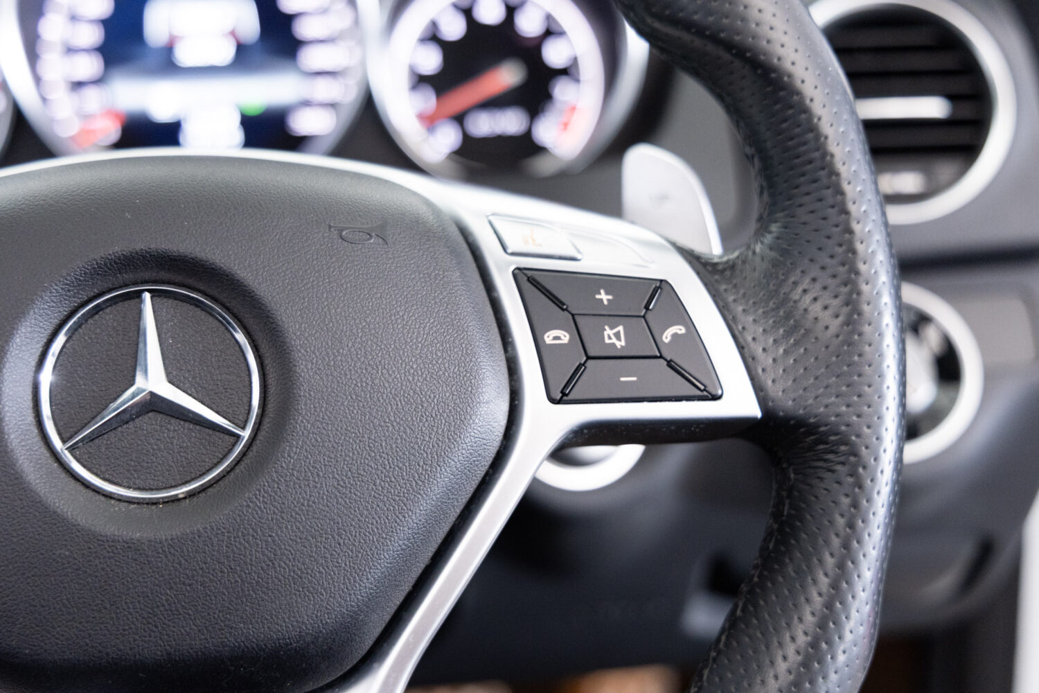 Cクラスステーションワゴン C63 AMG