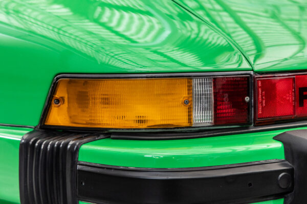 911 911S