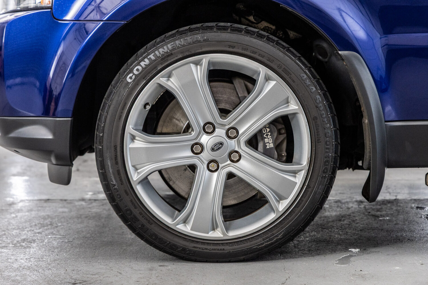 レンジローバースポーツ 5.0 V8 スーパーチャージド 4WD