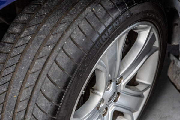 レンジローバースポーツ 5.0 V8 スーパーチャージド 4WD