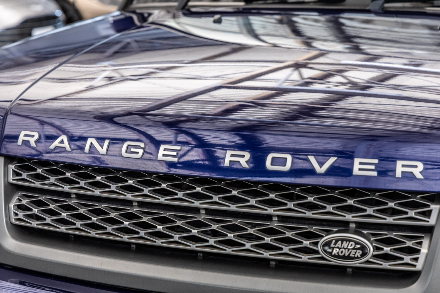 レンジローバースポーツ 5.0 V8 スーパーチャージド 4WD